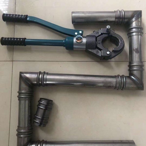 成华鑫亿呈冷却管
